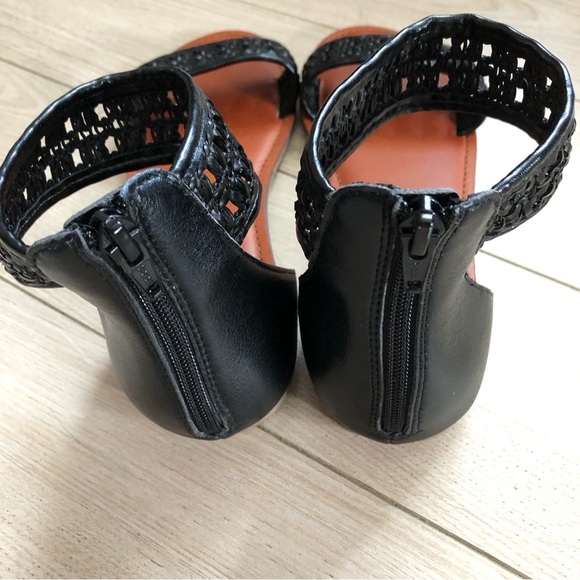 American Eagle Outfitters Woven Flats Sandals in Black Size 9 - Picture 2 of 6